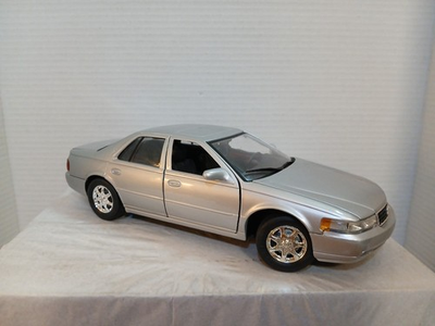 #ad Rare ANSON 1:18 Scale Diecast Model 1998 CADILLAC SEVILLE STS 32 V Northstar $49.99