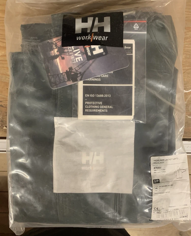 Helly Hansen Highliner Waterproof Jacket Green Small 70300 - Image 3 of 4