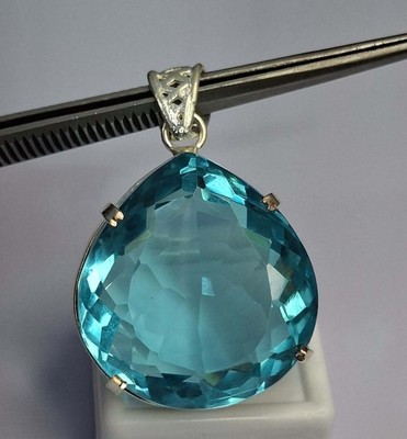 Blautopas Lab Created 114,25 ct Anhänger Birnenschliff lose Edelstein SP1125