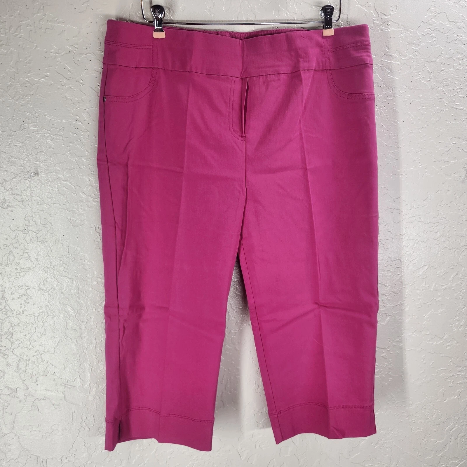 NWT ALFRED DUNNER Women's Pink Pull-on Capri Pants Sz 16 Elastic Super Stretchy