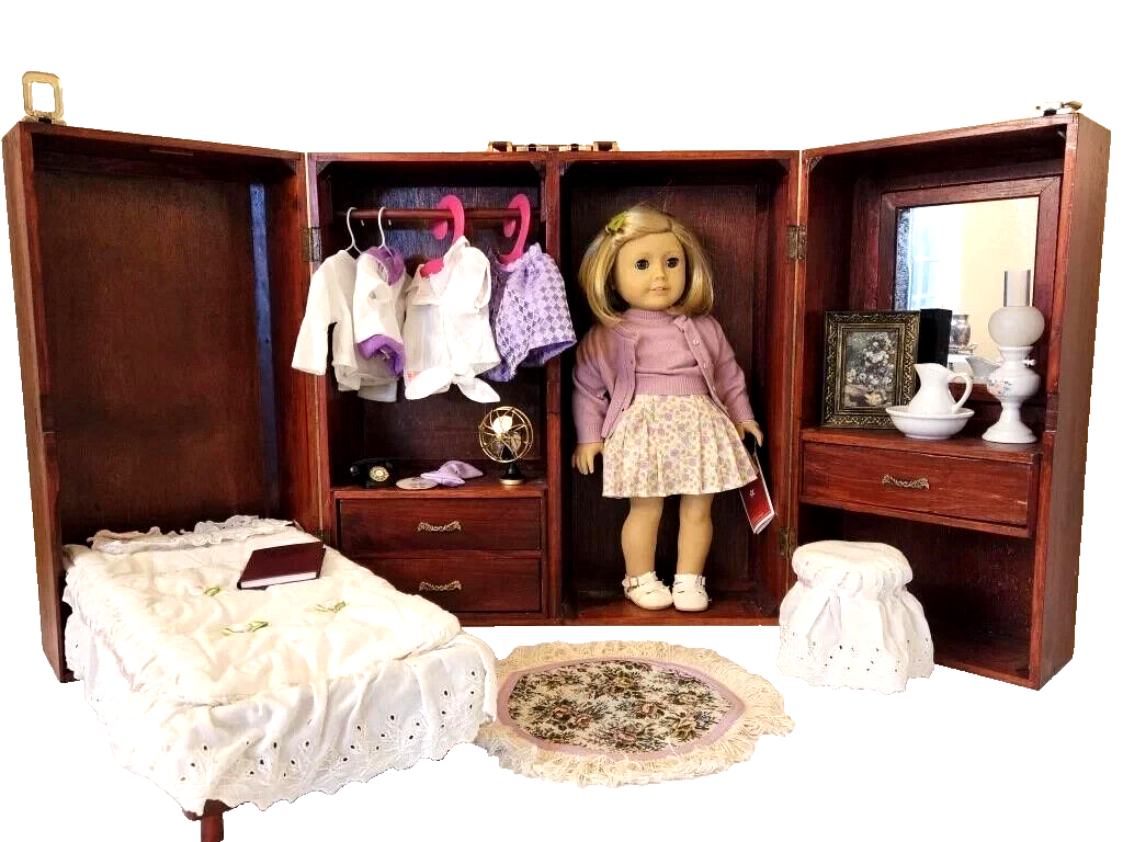 American Girl Kit Kittredge w Queens Treasure Wood Case Bedding