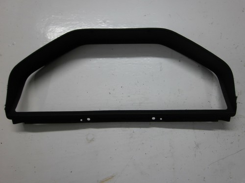 BMW E30 Tacho Rahmen Kombiinstrument Verkleidung 88374041