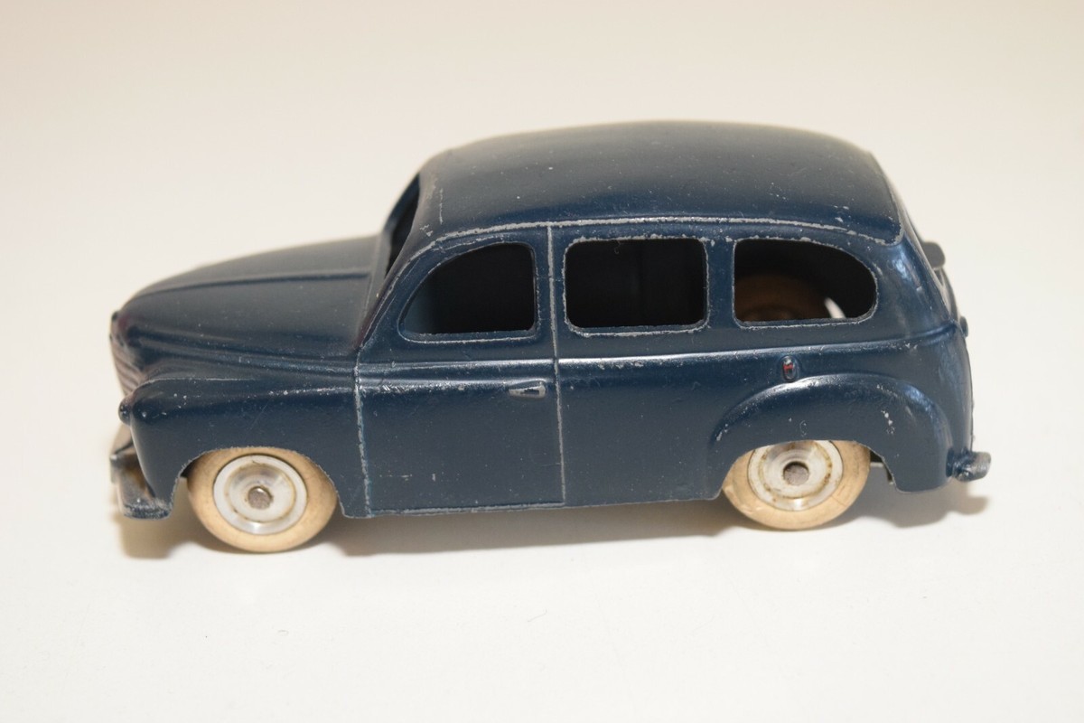 JOUET ANCIEN RARE Version RENAULT 4 CV CIJ sans marque 1/43 original