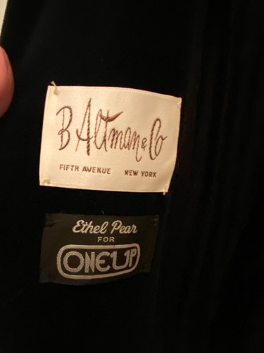 VTG B. Altman & Co Women Black Velvet Long Jacket w/ Belt Union Label Oneup - Picture 8 of 16