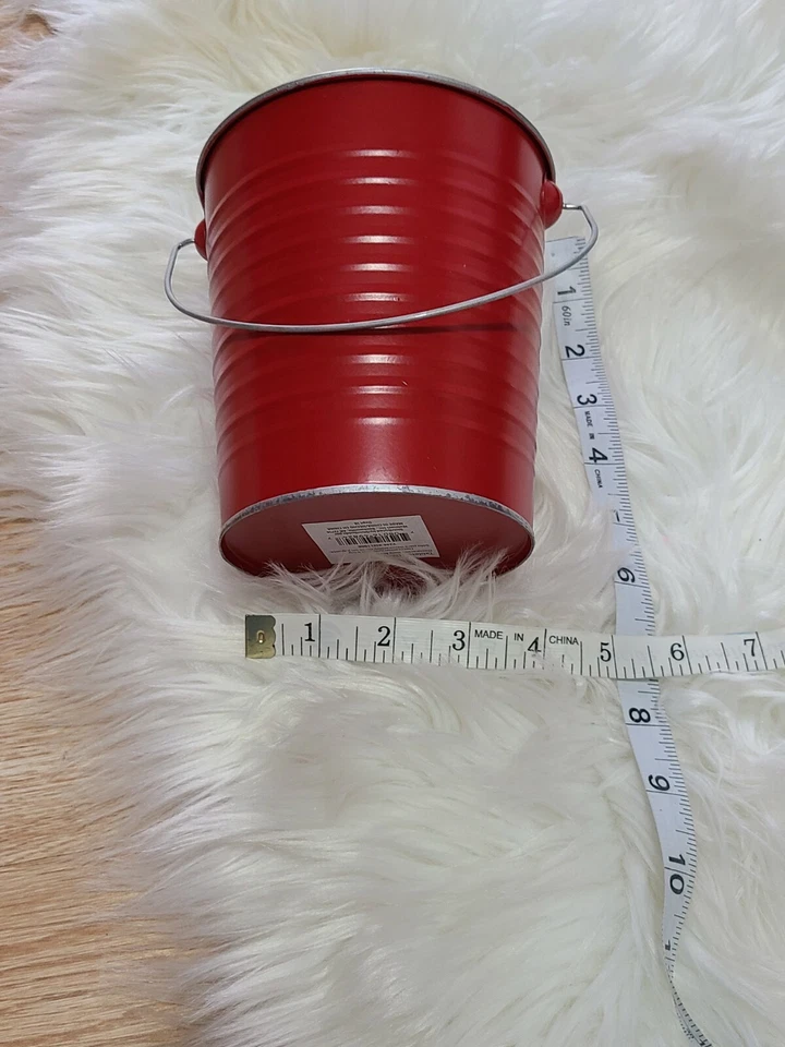 Table top décor Red PAIL / BUCKET Metal Tin  Kitchen Decor Heart Silver NWT - Image 4 of 4