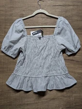 Buffalo By David Bitton Wmns Sz L Gray White Stripe Smocked Top Short Sleeve