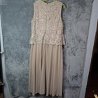 Foto 9 di 14