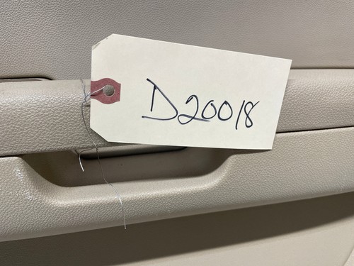 2009 GMC Sierra 2500HD SLT Passenger Front Interior Door Panel Cashmere Tan OEM - Picture 12 of 14