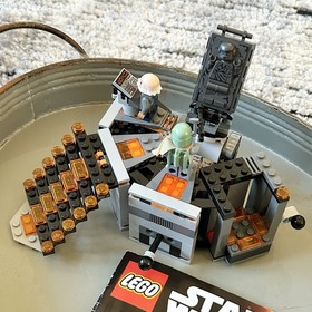 Star Wars LEGO 75137 Carbon Freezing Chamber Boba Fett Han Solo- Complete