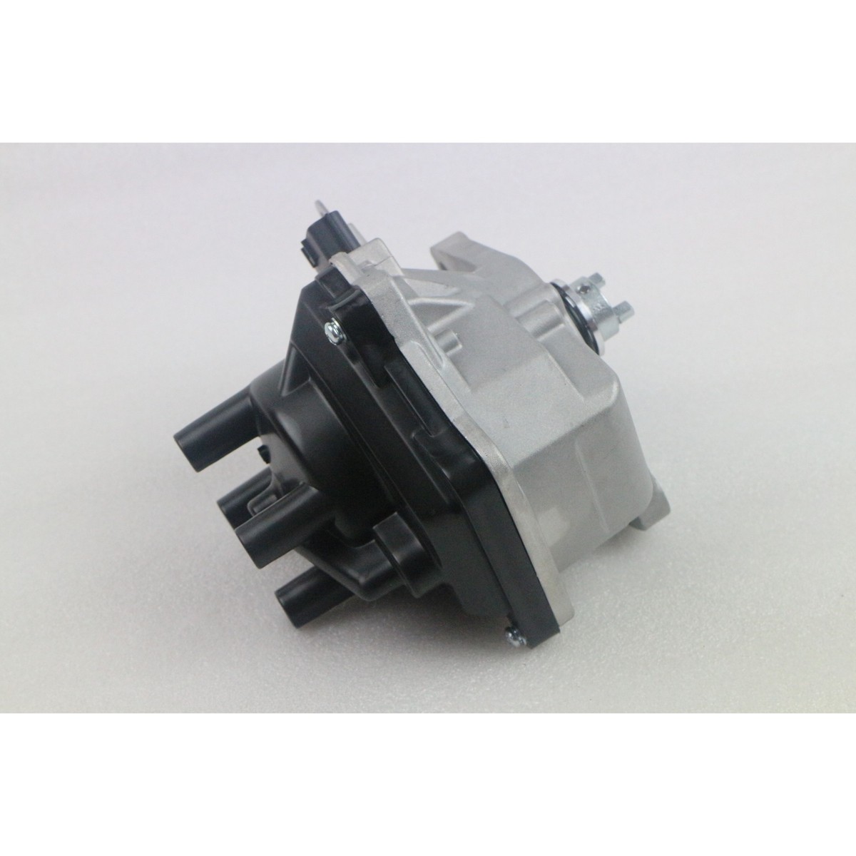 New Distributor D4T94-04 30100-P2A-J01 FIT FOR Honda Rover 1.4 1.6