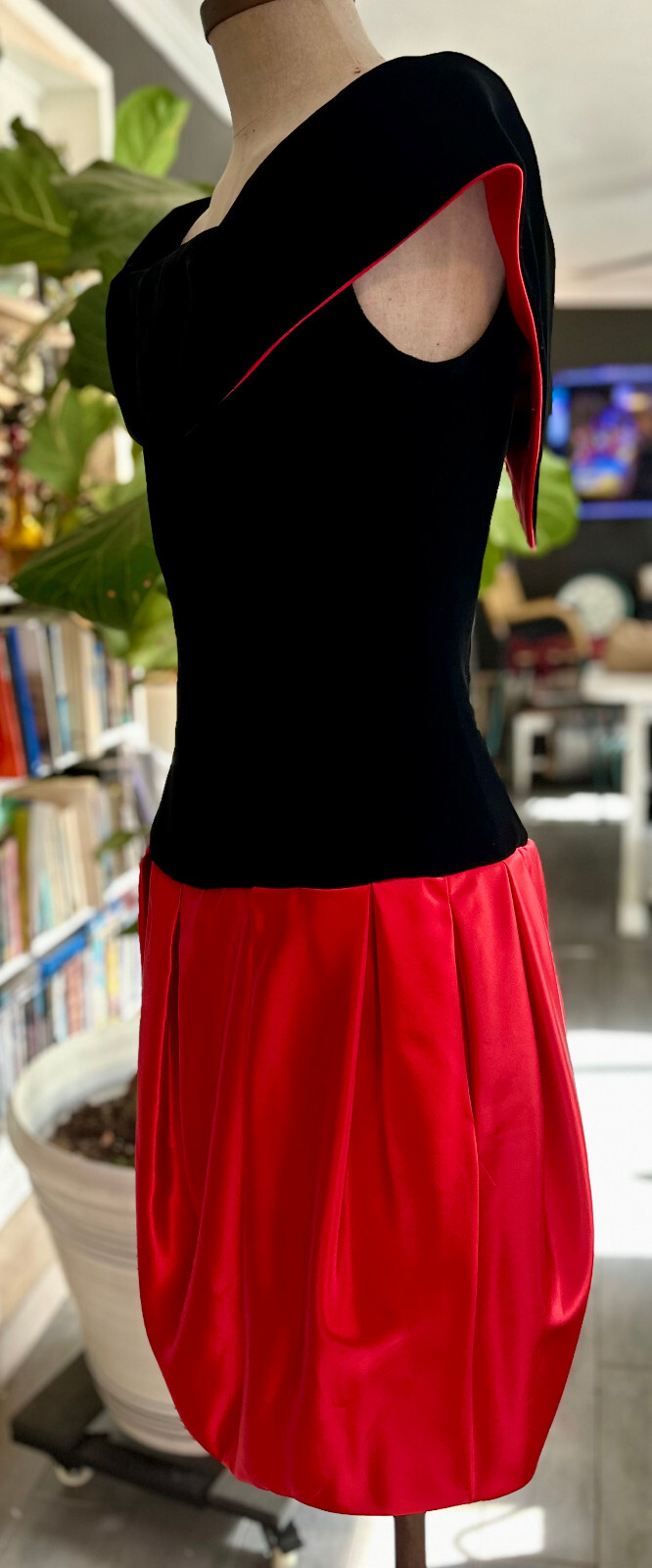 Vintage bubble dress  Barboglio cocktail dress sz 8 black velvet red satin  glam-image