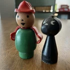 Vintage Fisher Price Little People Rare HTF Wood Dog Snorky + Green Fireman #168