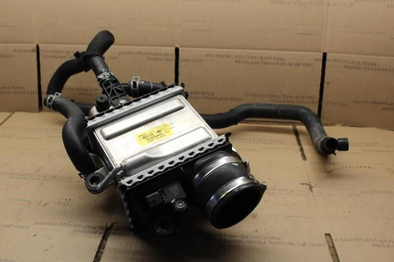 2018 INFINITI Q50 RIGHT INTAKE INTERCOOLER 144615CA0A - Image 3 of 4