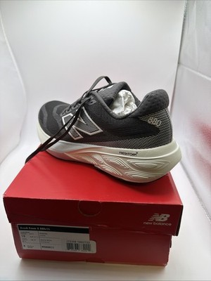 Fresh Foam 880v 15 Women Size 10 Black White