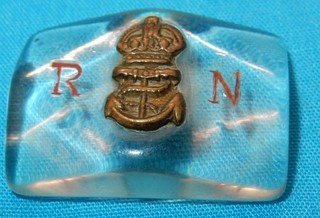 WW1 ERA ROYAL NAVY MILITARY GLASS SEAL BRASS PLAQUE WORLD WAR I