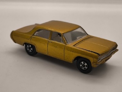 OPEL DIPLOMAT GOLD METALLIC VON MATCHBOX SUPERFAST No.36 ENGLAND VON 1970