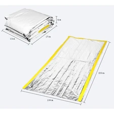 Reflective Thermal Survival Blanket Set Compact Lightweight For Outdoor Use