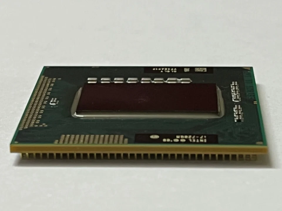 Intel Core i7 720QM CPU 1.6 GHz 6M Quad-Core SLBLY Socket G1 PGA998 Processor - Image 4 of 4