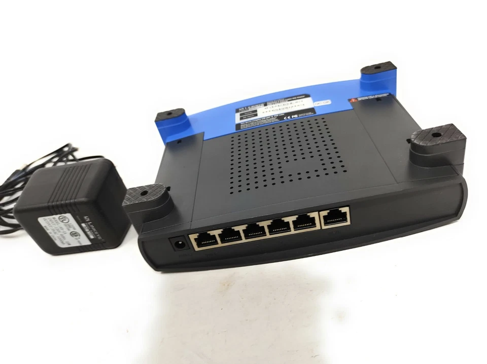 Linksys EtherFast 4-Port Cable/Dsl Wired Router BEFSR41 Ver.2 - Image 3 of 4