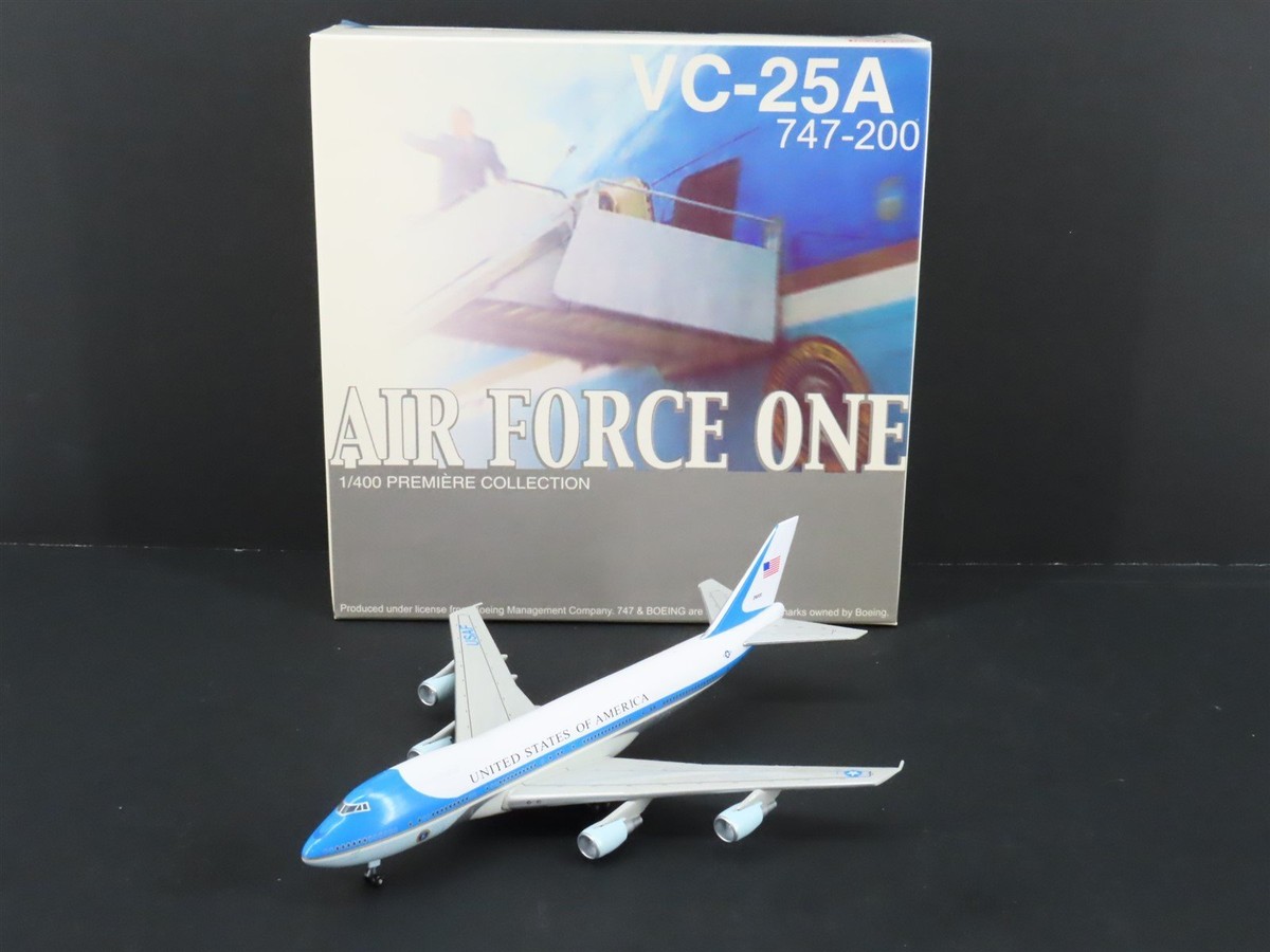 航空機・ヘリコプター Air Force One   Boeing 747-200  1/400 Dragon Wings 1:400 USAF Air Force One Boeing 747-200