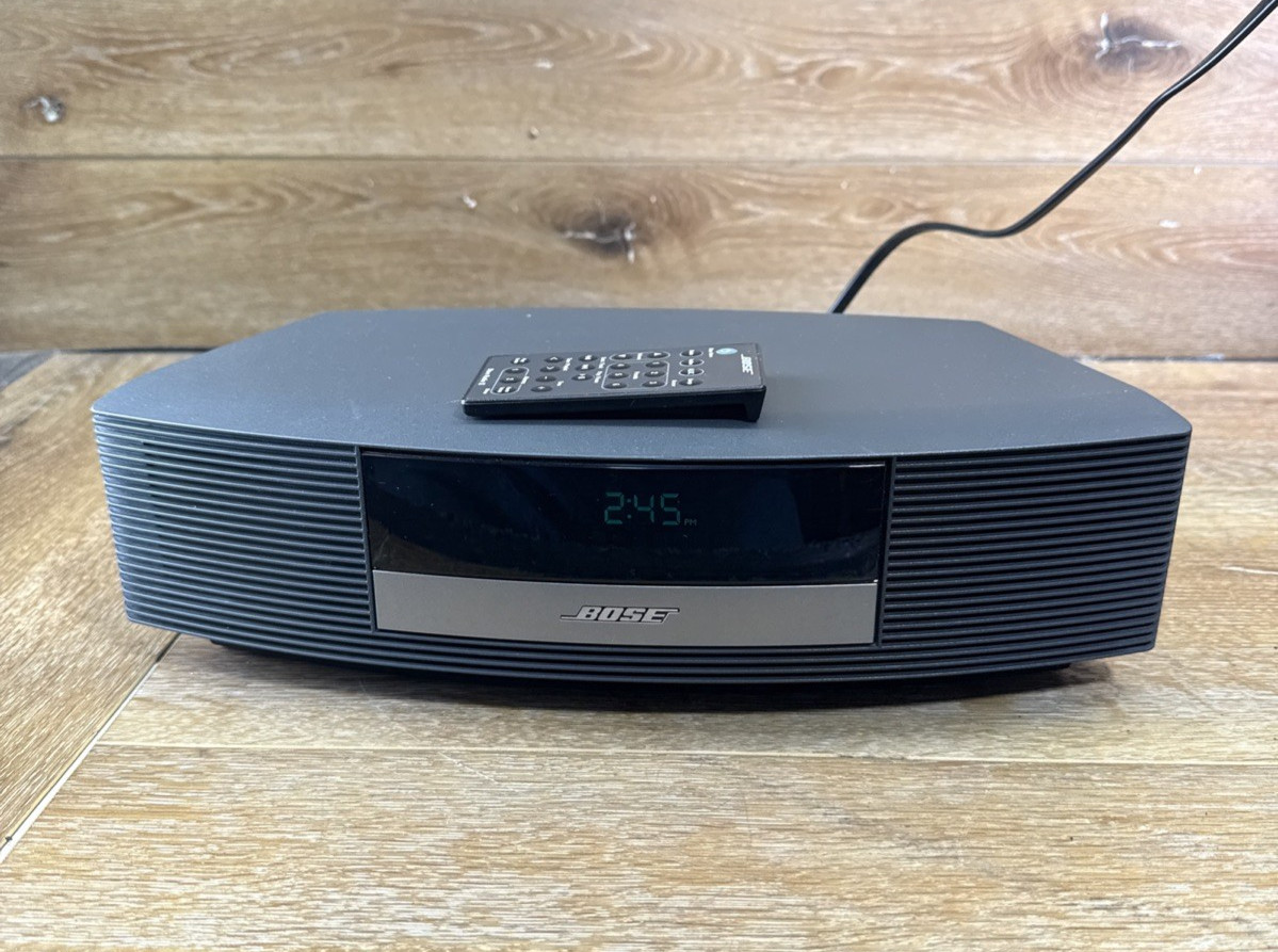 Bose Wave Radio III AM/FM Stereo Clock Radio With Remote Control - Graphite Gray