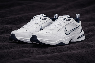 Nike Air Monarch IV Men White Blue 102 Walking Training Shoe Wide D Athletic New