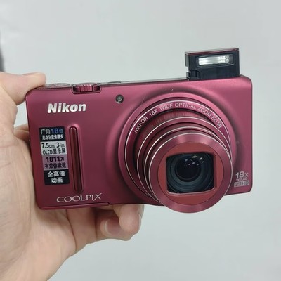 Nikon COOLPIX S9400 18.1MP Digital Camera 18x Optical Zoom w/Battery -95% New