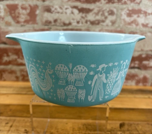 PYREX Blue Amish Butterprint  1 Qt. Dish 473 Dull Finish