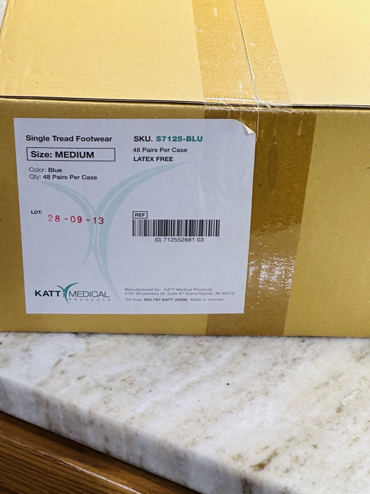 KATT Medical Single Tread Footwear Blue Size Medium 48 Pairs CaseLatex