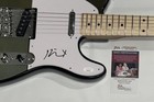 KIM GORDON SIGNED CUSTOM SONIC YOUTH DAYDREAM NATION ELECTRIC GUITAR JSA COA — photo 2