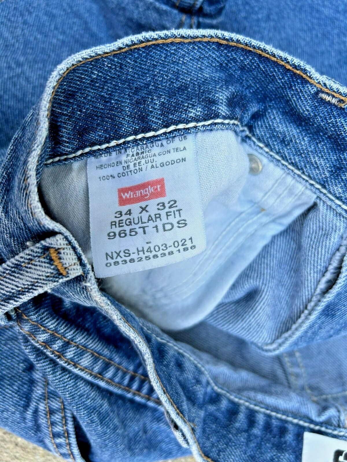 Upcycled Men's Patchwork Stonewashed Blue Jeans S… - image 6