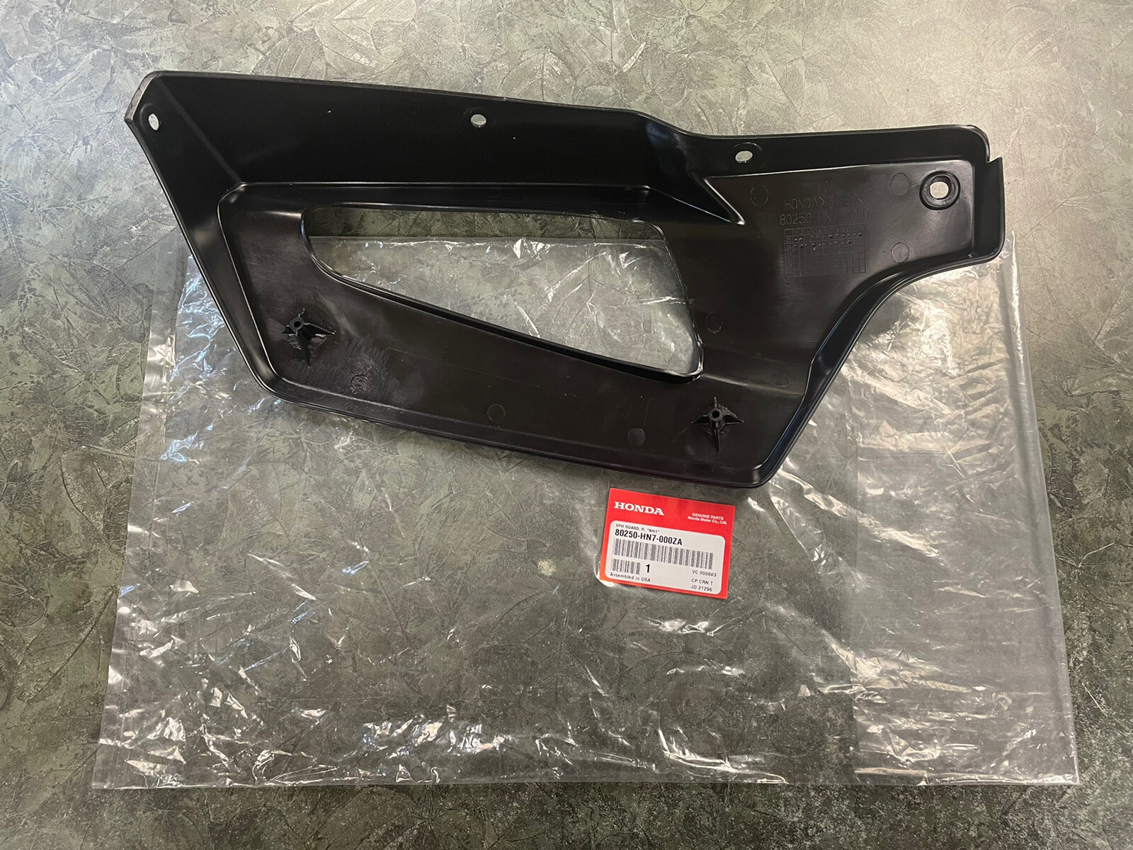 OEM Honda Rancher 350 Rancher 400 Right Rear Splash Guard 80250HN7