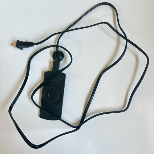 Aqueon Flat Submersible Heater Fish Tank Aquarium Warmer 1 to 3 Gal