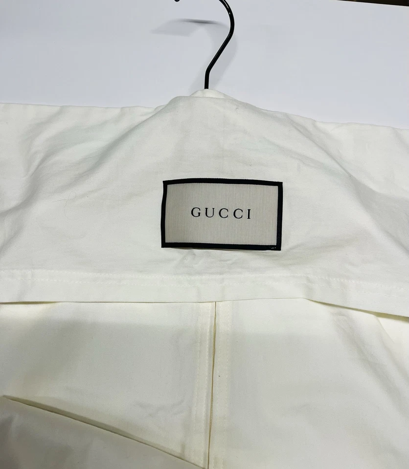 Gucci Bebé Niño Marfil Colgador y Tela Cremallera Cubierta Antipolvo Bolsa de Prendas 33” x 16” Foto 3 de 3