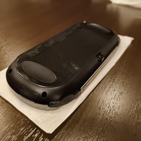 Sony PlayStation PS Vita  PCH-1100 Crystal Black CIB