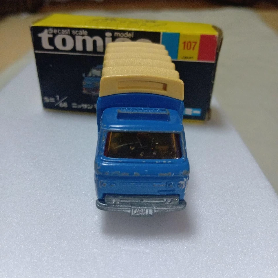 Camión de prensa Tomica Black Box 107 Nissan Caball Asahi Shimbun Japón vintage Foto 3 de 4