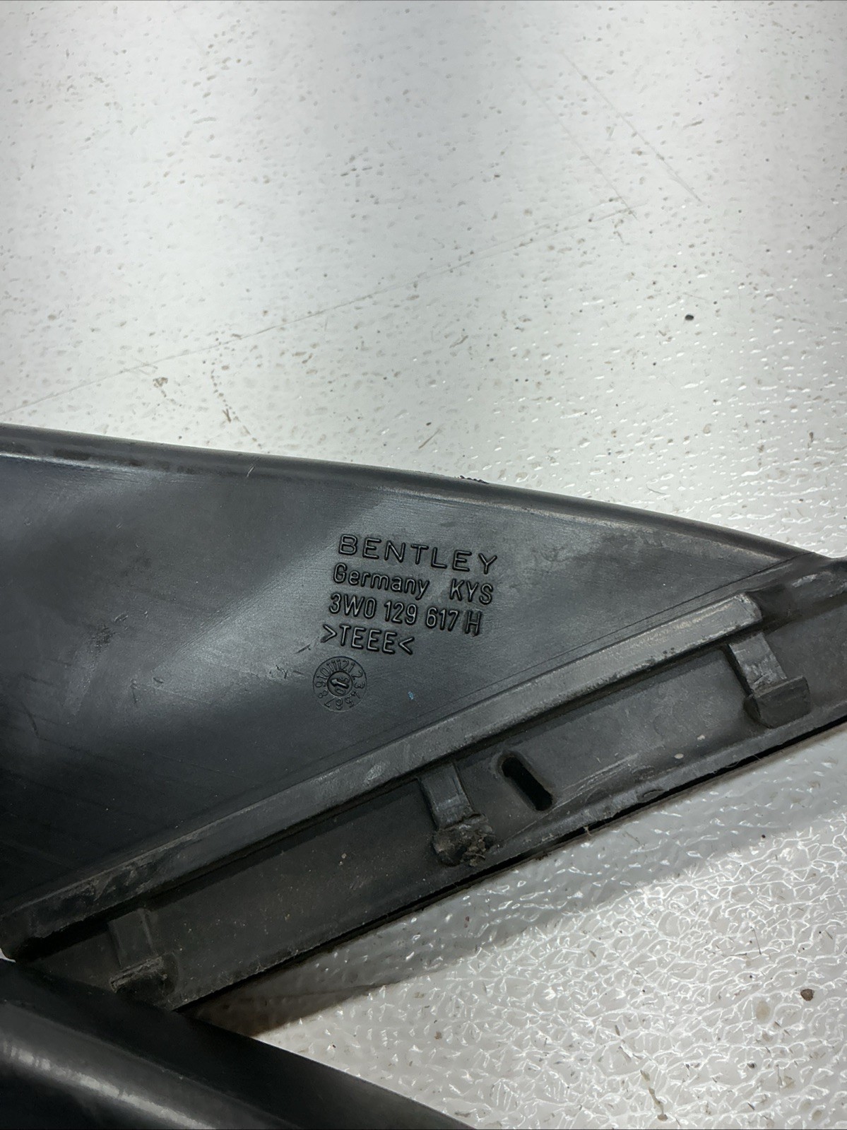 06-12 Bentley Continental Flying Spur GT Left Right Air Intake Hose Pipe Set OEM