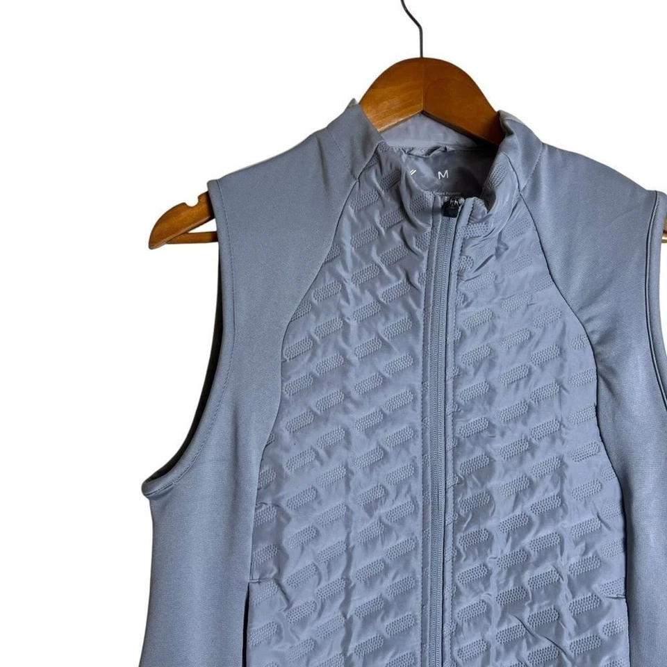 NWT! Xersion grey light weight vest. Size medium - Image 2 of 4