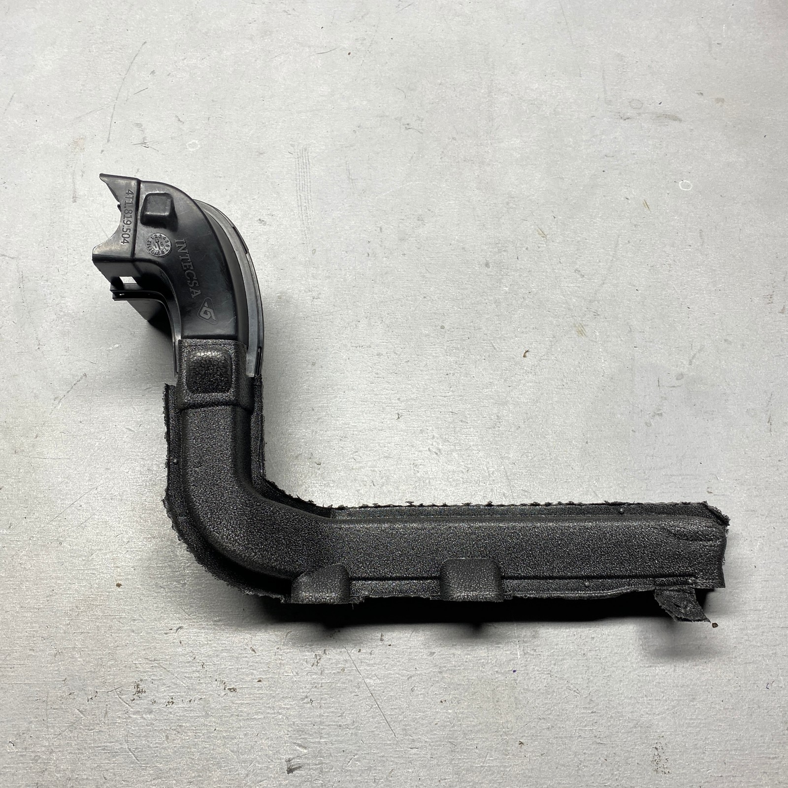 2018 Lamborghini Huracan Air Guide Duct 4T1819504 4T1819668