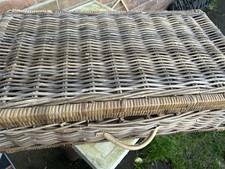 Vintage Wicker Under Bed Storage Linen Basket with Lid Blanket Box