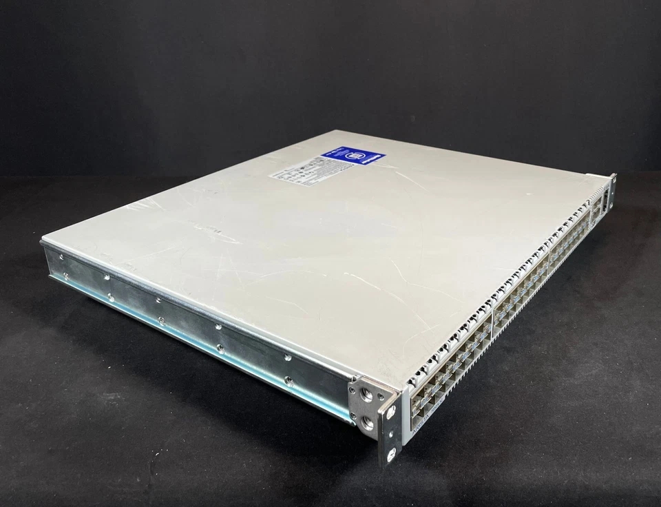 Arista DCS-7050S-52-R 52-Port 10GbE SFP+ Layer 3 Switch - Same Day Shipping - Image 3 of 4