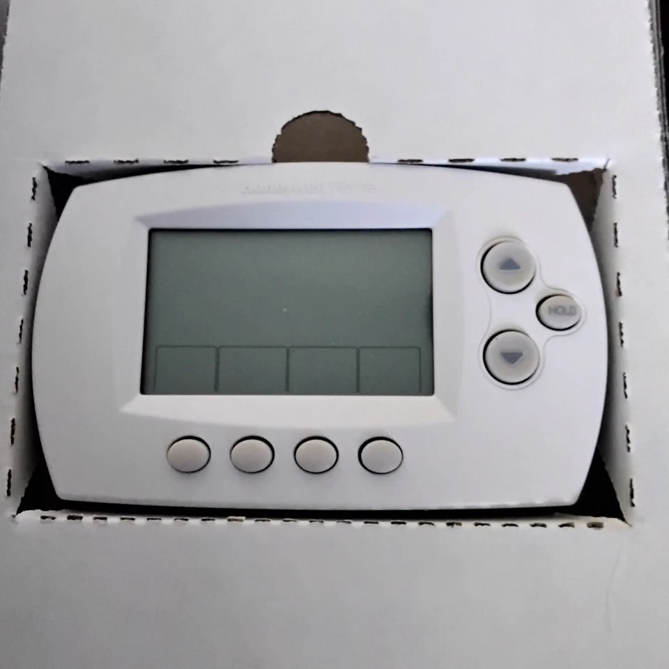 Honeywell Home RTH6580WF Wi-Fi 7-Day Programmable Thermostat - Image 3 of 4