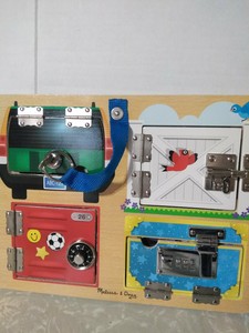 Melissa & Doug Lock & Latch Wooden Activity Board Locks Doors Ages 3+ PreOwned | eBay