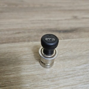 1994-1997 Nissan Hardbody Pickup D21 Cigarette Lighter Tested and Working