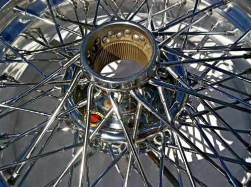 Maserati 3500GT, Sebring- Borrani RW3872 16x6" wire wheel- freshly restored !!