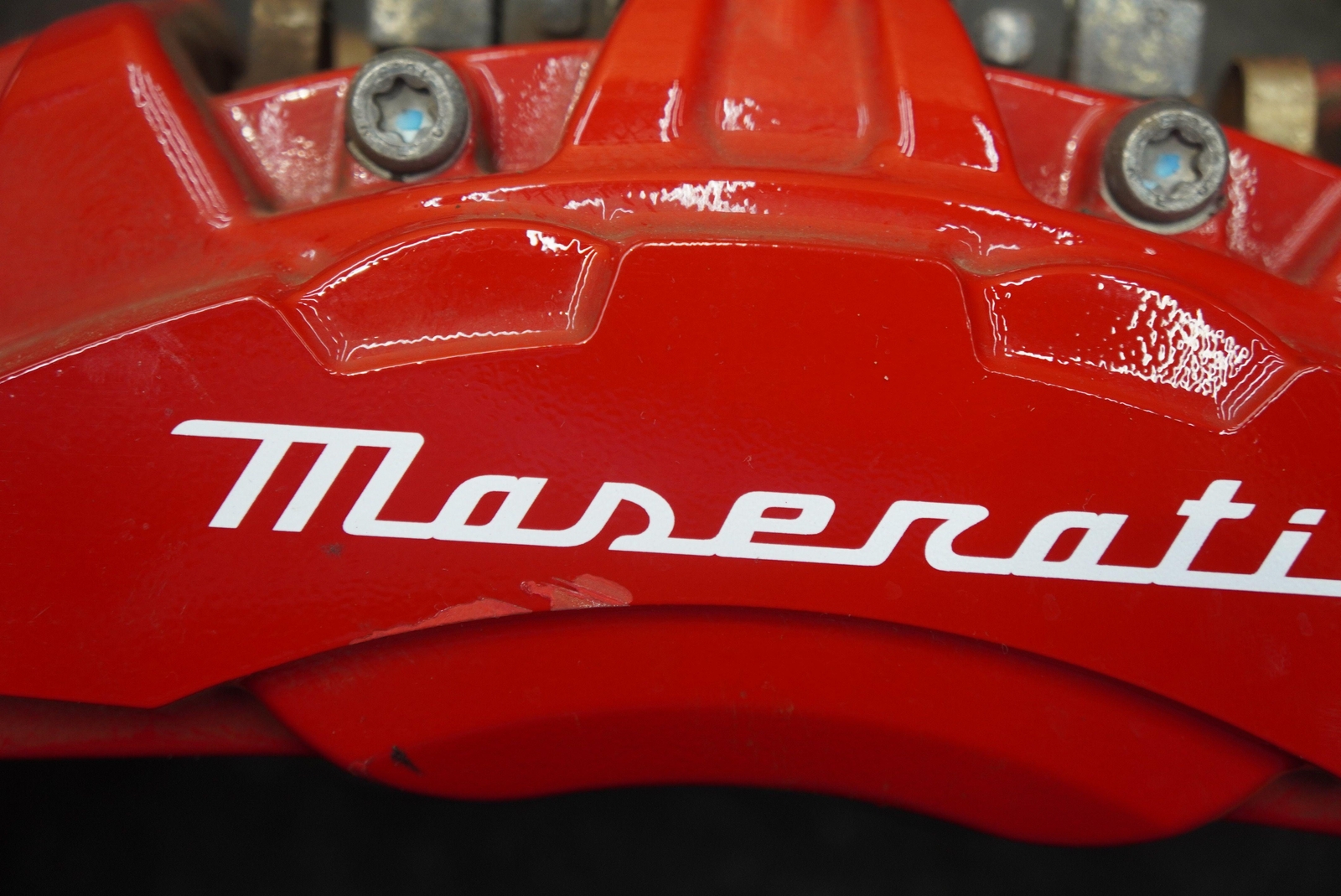 Front Right Brake Caliper Red 670214642 OEM Maserati Grecale Modena 2023