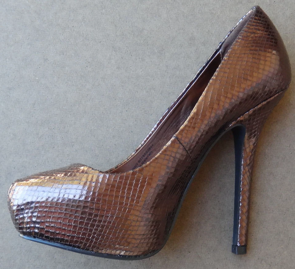 Женские бронзовые туфли-лодочки FERGIE «BUNNY» размер 8 со змеиным принтом на каблуках - Изображение 3 из 4