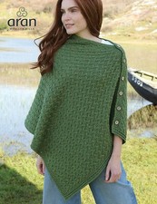 Aran Woollen Mills Women's Merino Wool Buttoned Irish Cape Poncho One Size