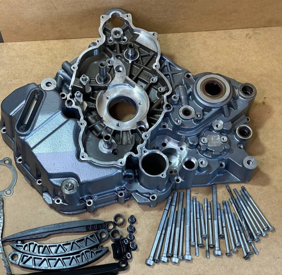 ktm 1290 super duke R 2017-2019 engine case casing left