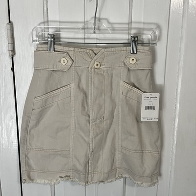 Free People Alpha Utility Willow Cream Raw Hem Button Front Mini Skirt Size 2 V1